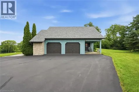 1046 Book Road West Ancaster ON L9G 3L1