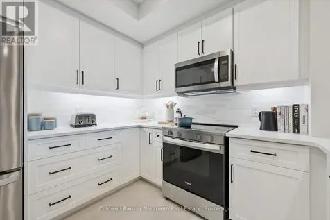 1882 Gordon Street Guelph (pineridge/westminster Woods) ON N1L 0P6