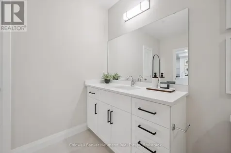 1882 Gordon Street Guelph (pineridge/westminster Woods) ON N1L 0P6