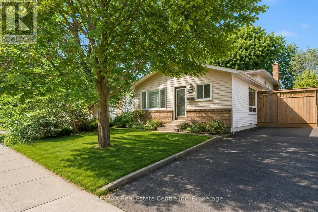 369 West Acres Drive Guelph (willow West/sugarbush/west Acres) ON N1H 7B3