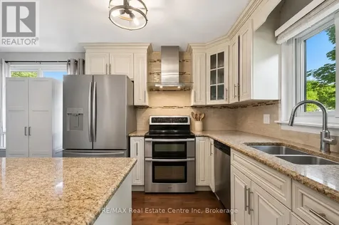 369 West Acres Drive Guelph (willow West/sugarbush/west Acres) ON N1H 7B3