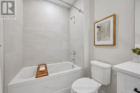 1882 Gordon Street Guelph (pineridge/westminster Woods) ON N1L 0P6