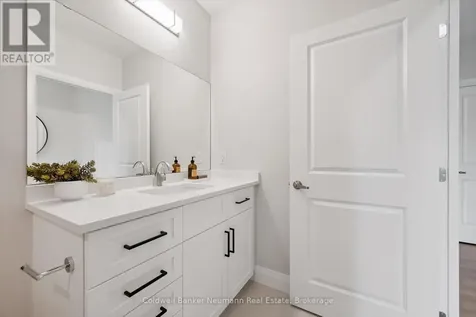 1882 Gordon Street Guelph (pineridge/westminster Woods) ON N1L 0P6