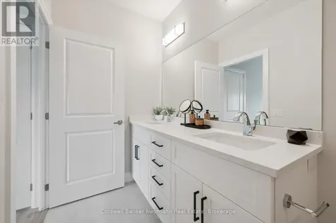 1882 Gordon Street Guelph (pineridge/westminster Woods) ON N1L 0P6