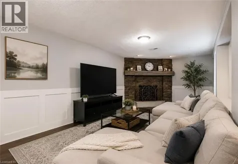 369 West Acres Drive Guelph ON N1H 7B3