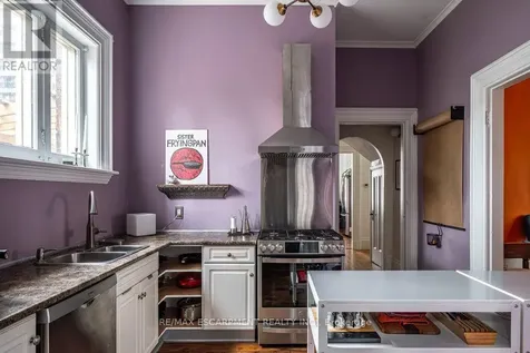 58 Wellington Street South Hamilton (corktown) ON L8N 2R1