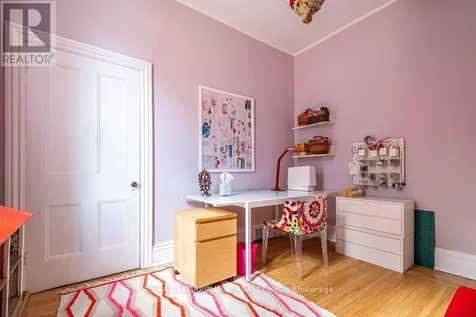 58 Wellington Street South Hamilton (corktown) ON L8N 2R1