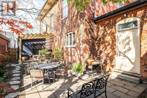 58 Wellington Street South Hamilton (corktown) ON L8N 2R1