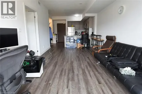 16 Markle Crescent Ancaster ON L9G 0H4
