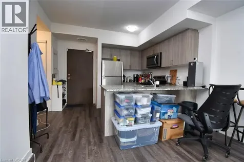 16 Markle Crescent Ancaster ON L9G 0H4