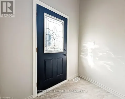 164 Windsor Street Welland (broadway) ON L3C 6T6