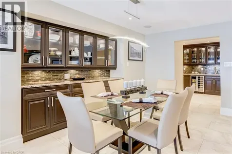 994 Courtland Drive Ancaster ON L9G 3L1