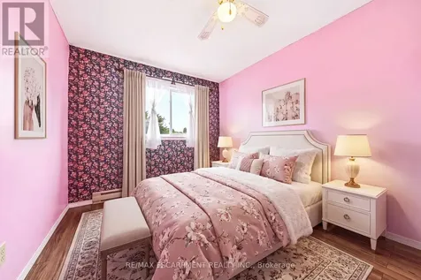 564 Sheraton Road Burlington (appleby) ON L7L 4B2