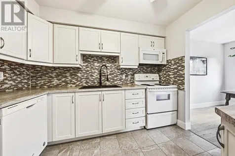 564 Sheraton Road Burlington (appleby) ON L7L 4B2