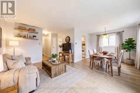 564 Sheraton Road Burlington (appleby) ON L7L 4B2