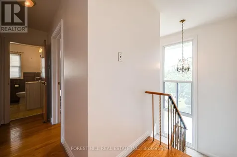 73 Talent Crescent Toronto (humbermede) ON M9M 2N5