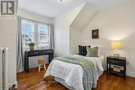 25 Ottawa Street South Hamilton (delta) ON L8K 2C9