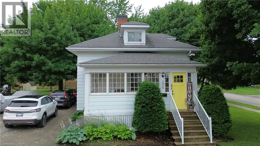 206 Union Street East Listowel ON N4W 2G9