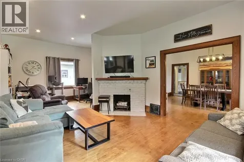 206 Union Street East Listowel ON N4W 2G9