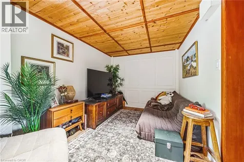 1548 Mineral Springs Road Ancaster ON L9H 5E3