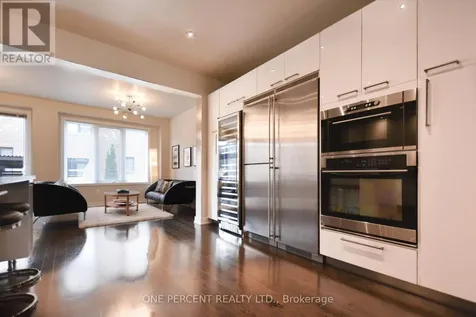 16 Denarius Crescent Richmond Hill (oak Ridges Lake Wilcox) ON L4E 0Y9