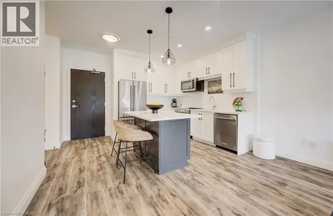 332 Gosling Gardens Guelph ON N1L 0P8