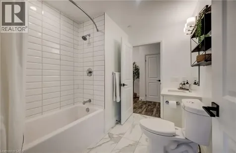 332 Gosling Gardens Guelph ON N1L 0P8