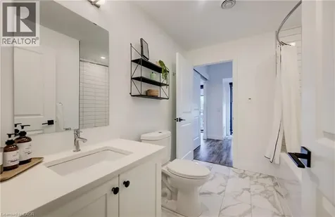 332 Gosling Gardens Guelph ON N1L 0P8