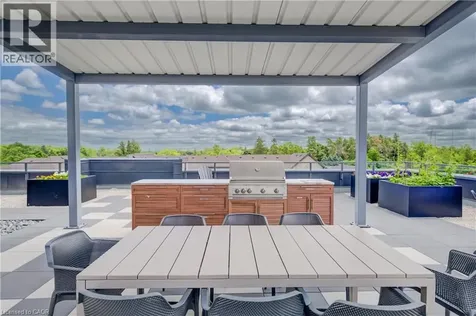 332 Gosling Gardens Guelph ON N1L 0P8