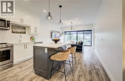 332 Gosling Gardens Guelph ON N1L 0P8