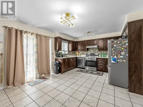 1442 Bridgeport Street Oshawa (taunton) ON L1K 2P5