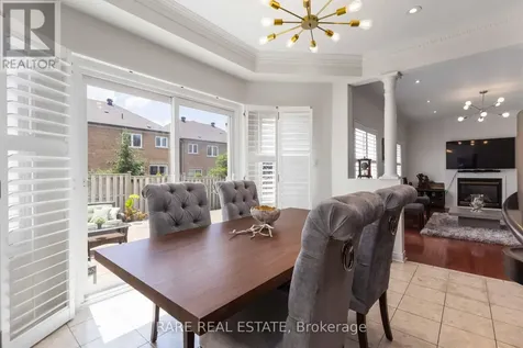 55 Castlemore Avenue Markham (berczy) ON L6C 2N9