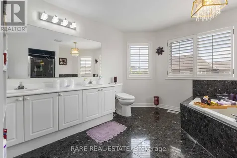 55 Castlemore Avenue Markham (berczy) ON L6C 2N9