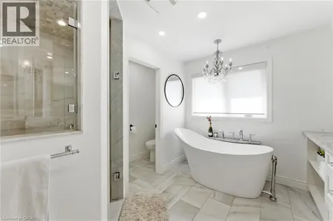 138 Miller Drive Ancaster ON L9G 4W4