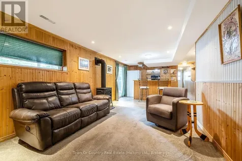 14 Rosemary Road Halton Hills (ac Acton) ON L7J 1E8