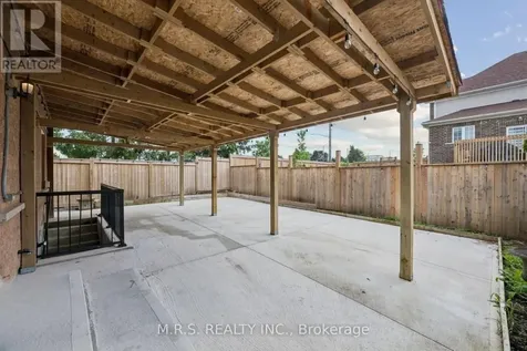 1408 Aldergrove Court Oshawa (taunton) ON L1K 2Y4