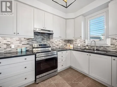 129 Mooney Street Bradford West Gwillimbury (bradford) ON L3Z 0K9