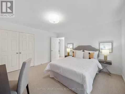 129 Mooney Street Bradford West Gwillimbury (bradford) ON L3Z 0K9