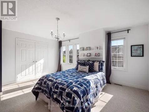 129 Mooney Street Bradford West Gwillimbury (bradford) ON L3Z 0K9