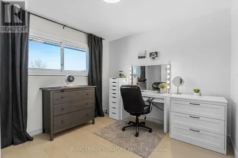 111 Eastchester Avenue North St. Catharines (e. Chester) ON L2P 2Y9