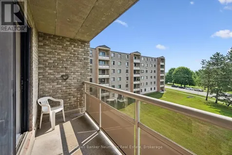 93 Westwood Road Guelph (willow West/sugarbush/west Acres) ON N1H 7J7
