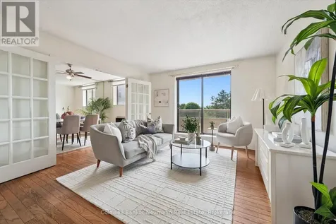 93 Westwood Road Guelph (willow West/sugarbush/west Acres) ON N1H 7J7