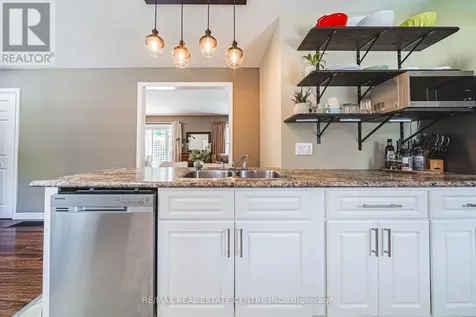 15 Dale Avenue Cambridge ON N1S 3M7