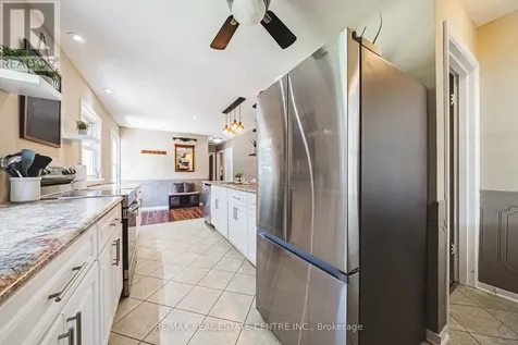15 Dale Avenue Cambridge ON N1S 3M7