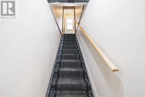 15 Dale Avenue Cambridge ON N1S 3M7