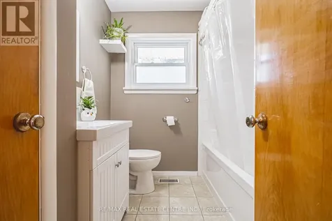 15 Dale Avenue Cambridge ON N1S 3M7