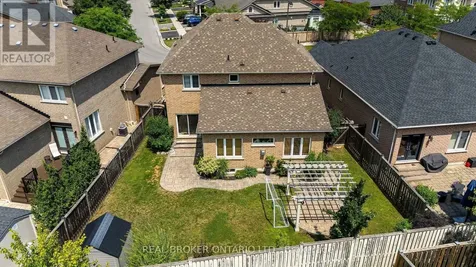 636 Serafini Crescent Milton (wi Willmott) ON L9T 7P1