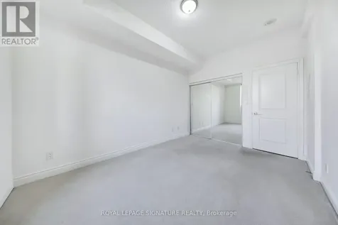 25 Earlington Avenue Toronto (kingsway South) ON M8X 3A3