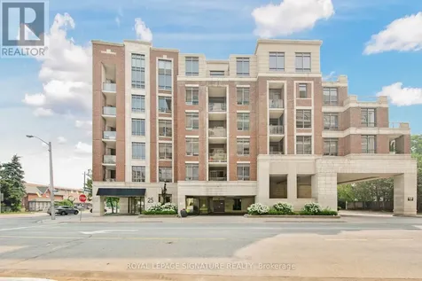 25 Earlington Avenue Toronto (kingsway South) ON M8X 3A3
