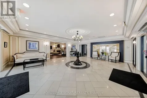 25 Earlington Avenue Toronto (kingsway South) ON M8X 3A3